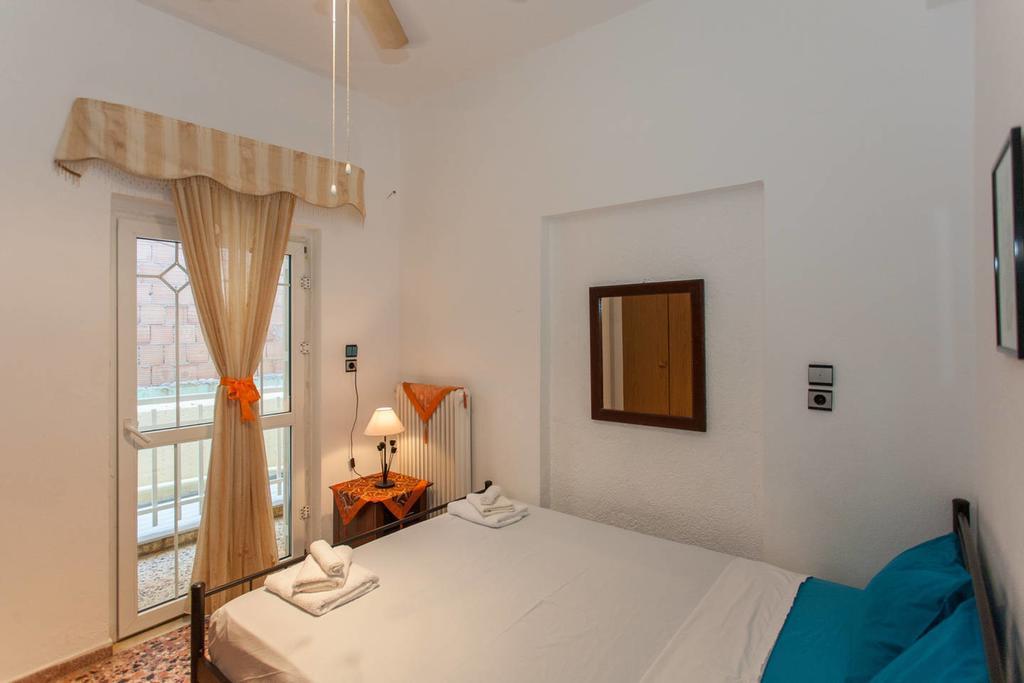 העיירה רתימנו Apartment Froso On The Beach מראה חיצוני תמונה